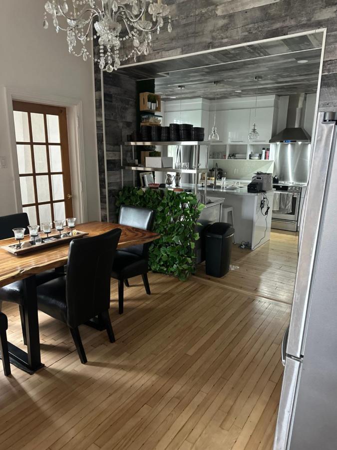 Auberge Et Bistro Namaste Lachute Eksteriør billede